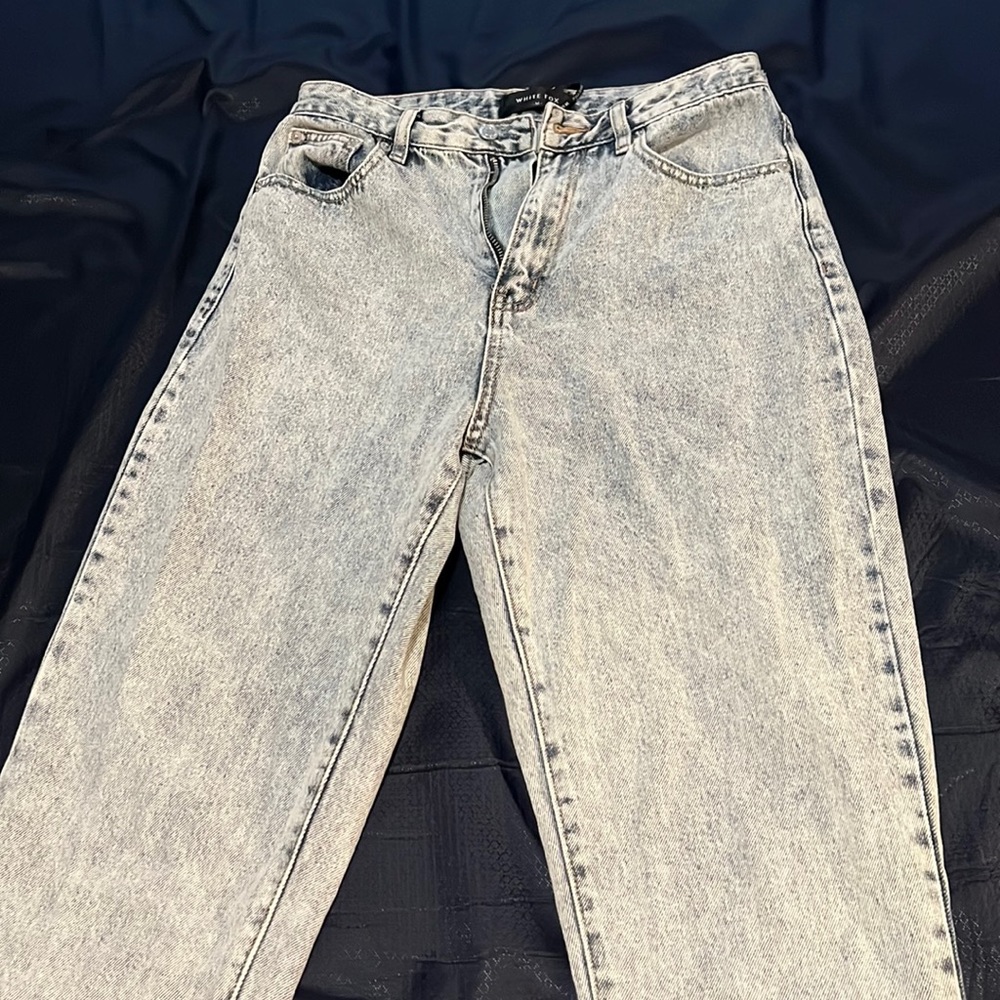 White Fox Light Wash Mom Jean